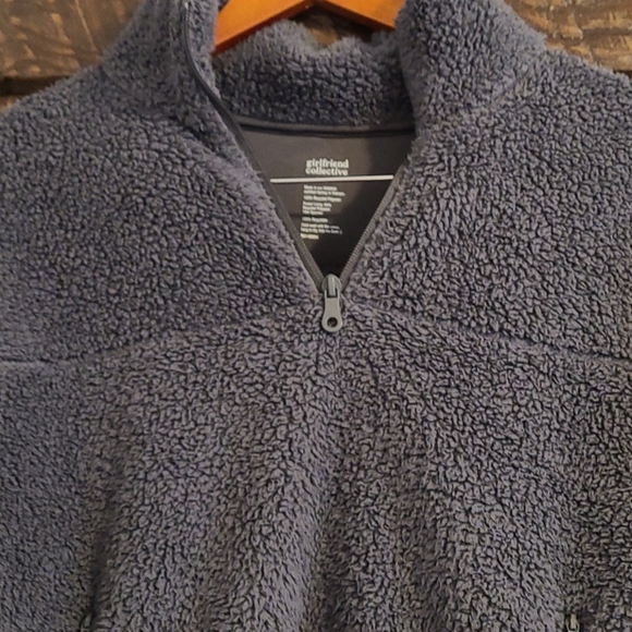 Girlfriend Collective gray half-zip fleece jacket - Picture 2 of 4